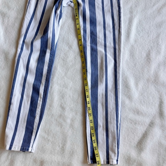 Hudson Women's Krista Super Skinny Ankle Jean Size 27 - Picture 10 of 11